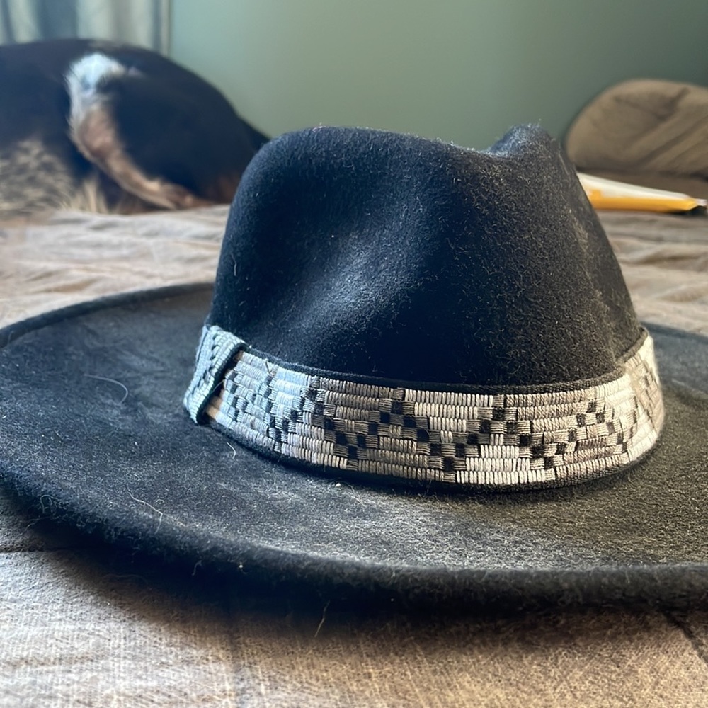 Hat - Picture 2 of 2